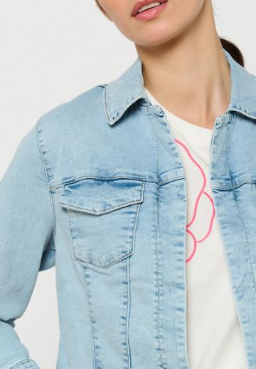 Джинсовая жилетка