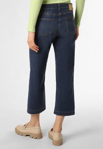 Короткие джинсы