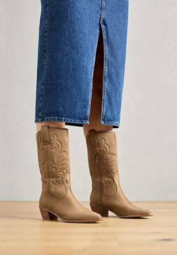 Ковбойские сапоги