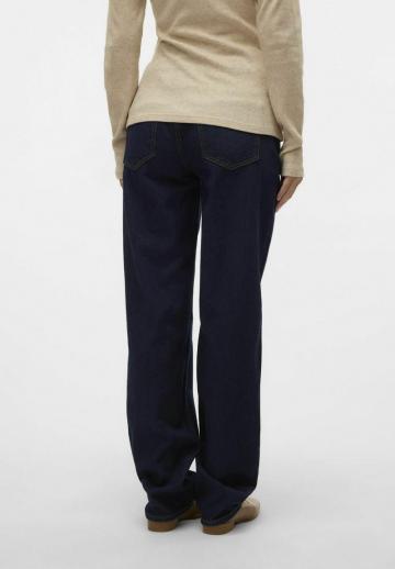 Свободные джинсы