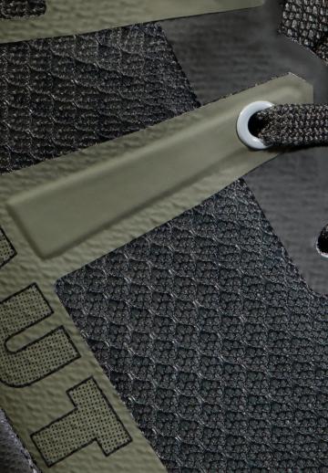 Походные ботинки