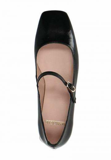 Туфли с ремешком