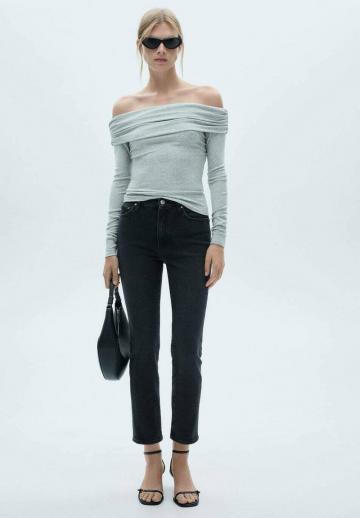 Короткие джинсы