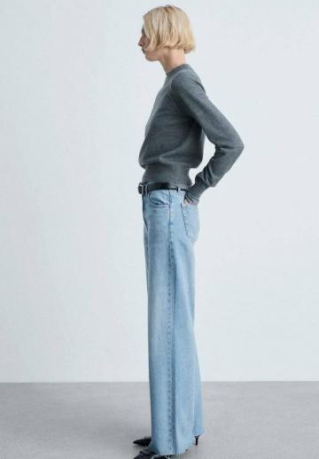 Прямые джинсы