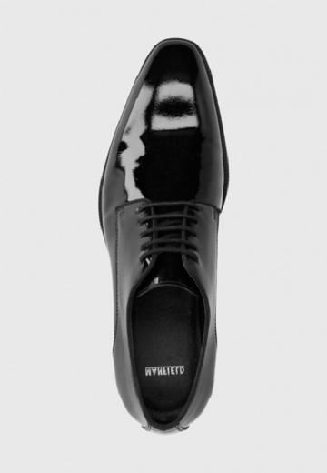 Ботинки на шнуровке