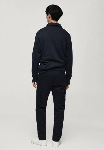 Брюки с накладными карманами