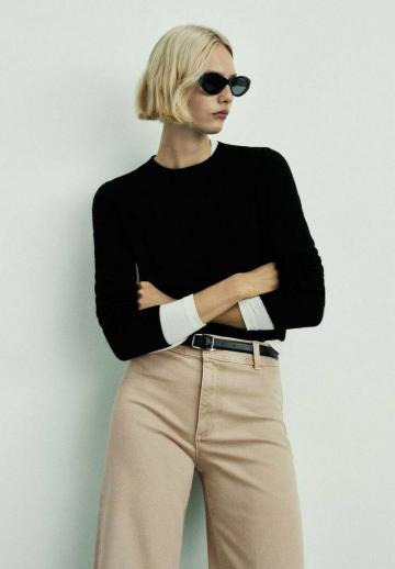 Клешеные джинсы