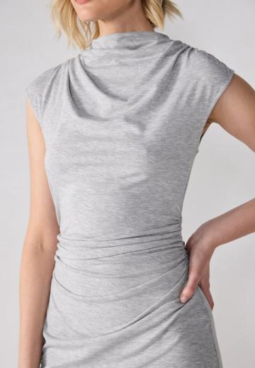 Платье футляр