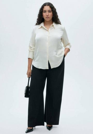 Атласная блузка