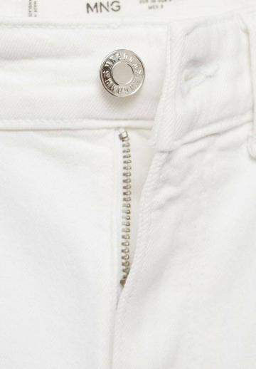 Короткие джинсы