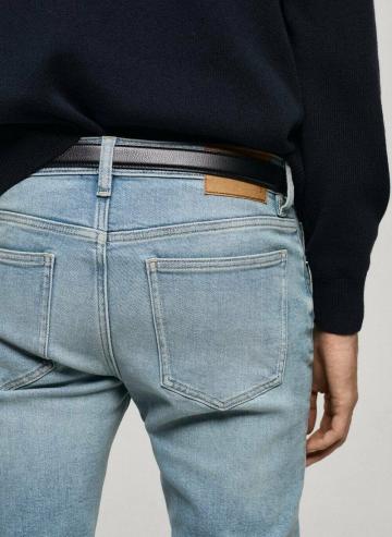 Узкие джинсы