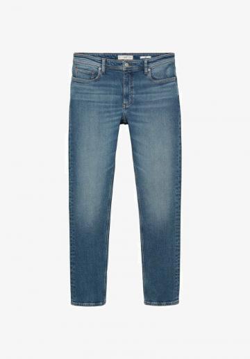 Узкие джинсы