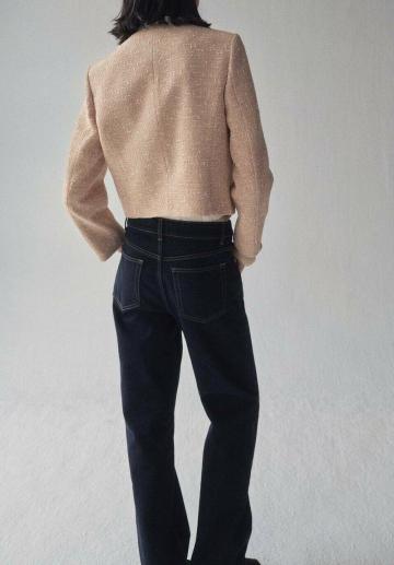 Короткий блейзер