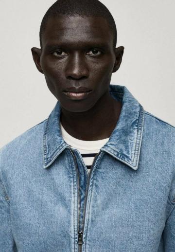 Джинсовая куртка