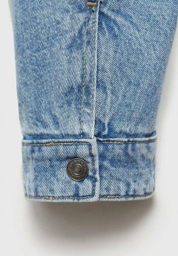 Джинсовая куртка