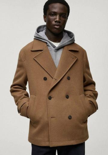 Короткое пальто