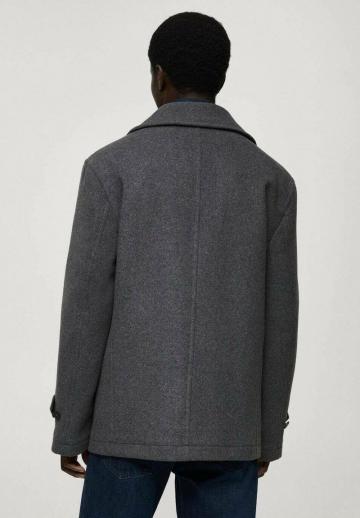 Короткое пальто