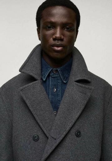 Короткое пальто