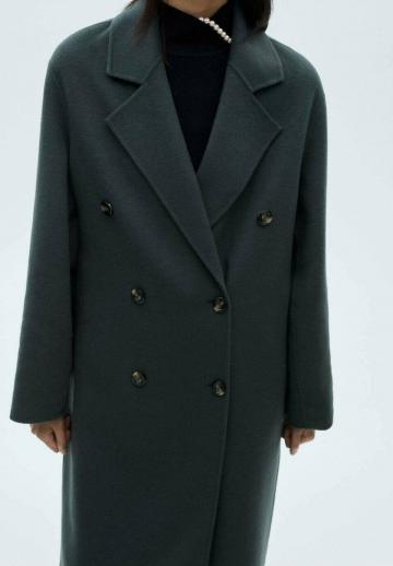 Шерстяное пальто