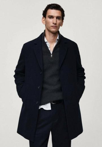 Короткое пальто