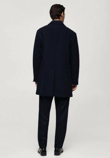 Короткое пальто