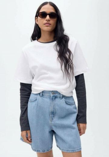 Джинсовые шорты