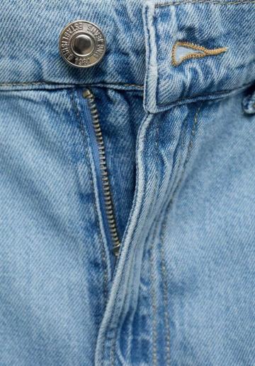 Джинсовые шорты