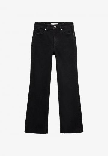 Короткие джинсы