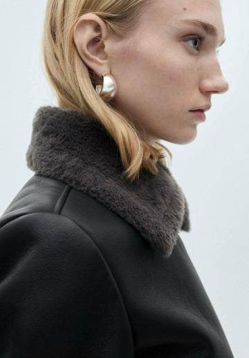 Короткая куртка