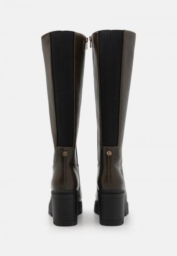 Сапоги на платформе