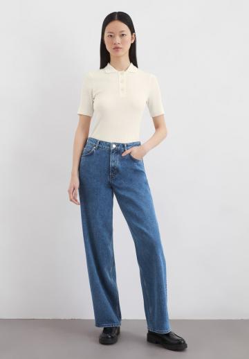 Прямые джинсы