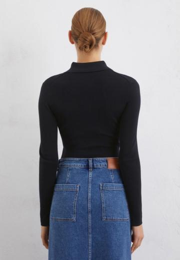 Пуловер с воротником поло