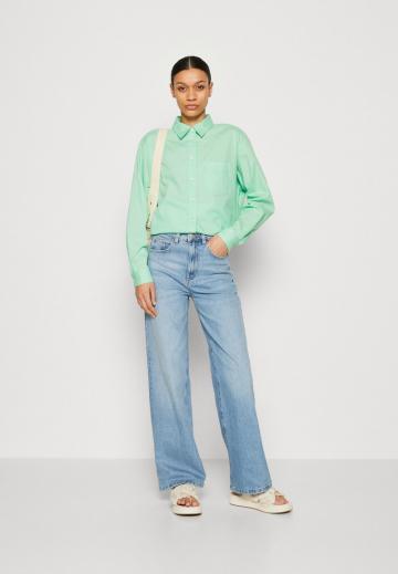 Свободные джинсы