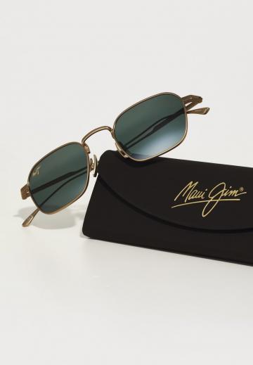 Солнечные очки