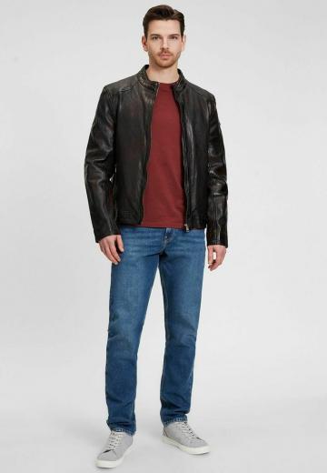 Кожаная куртка