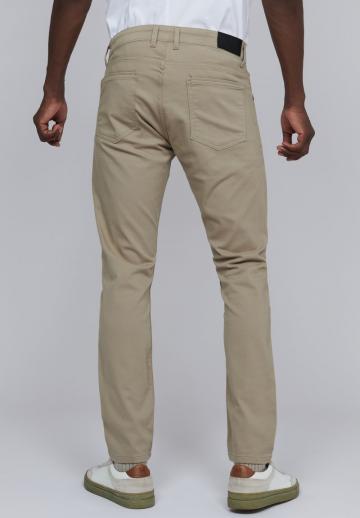 Узкие джинсы