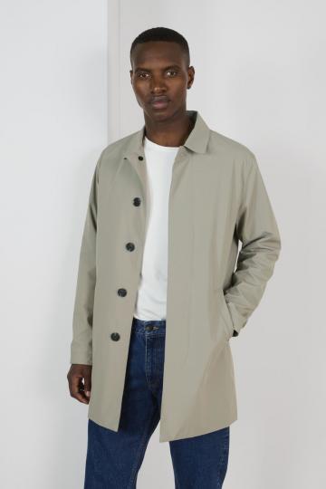 Короткое пальто