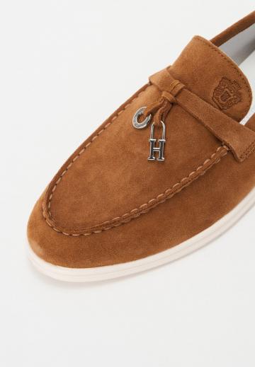 Полуботинки