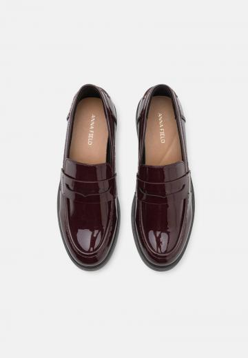 Полуботинки