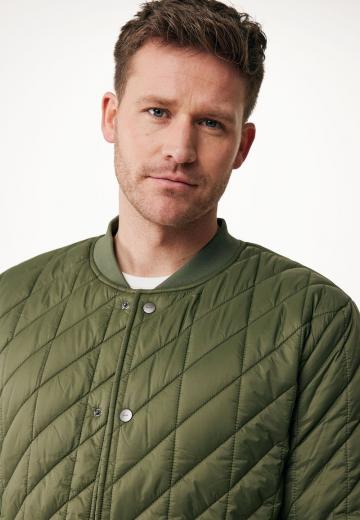 Куртка бомбер