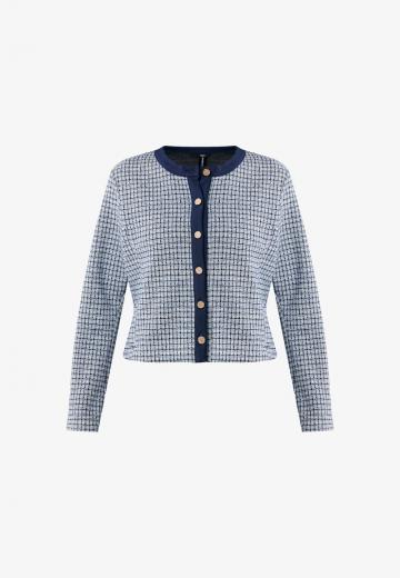 Вязаная кофта