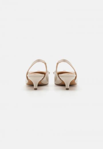 Туфли слинги