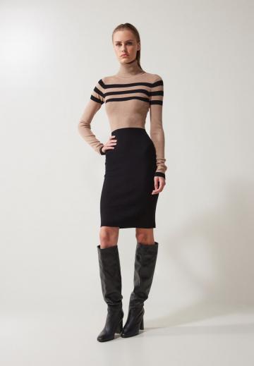 Платье футляр