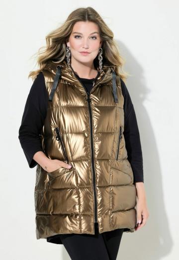 Длинный жилет