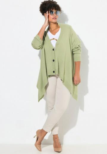 Длинный жилет