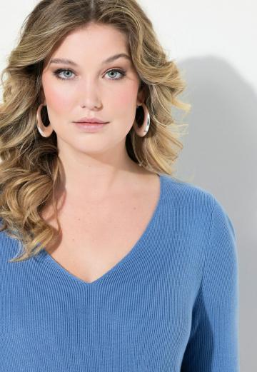 Длинный пуловер