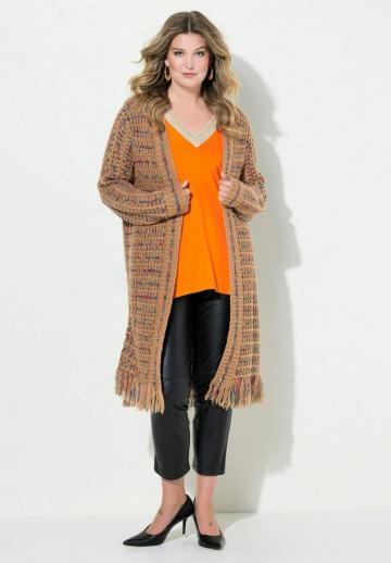 Жаккардовая вязаная кофта