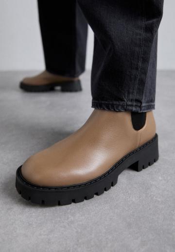 Ботинки челси