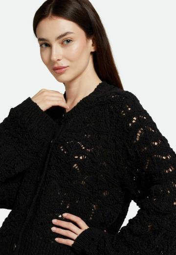 Вязаная кофта