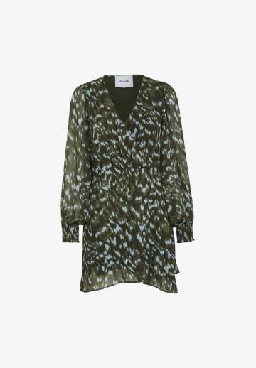 Короткое платье